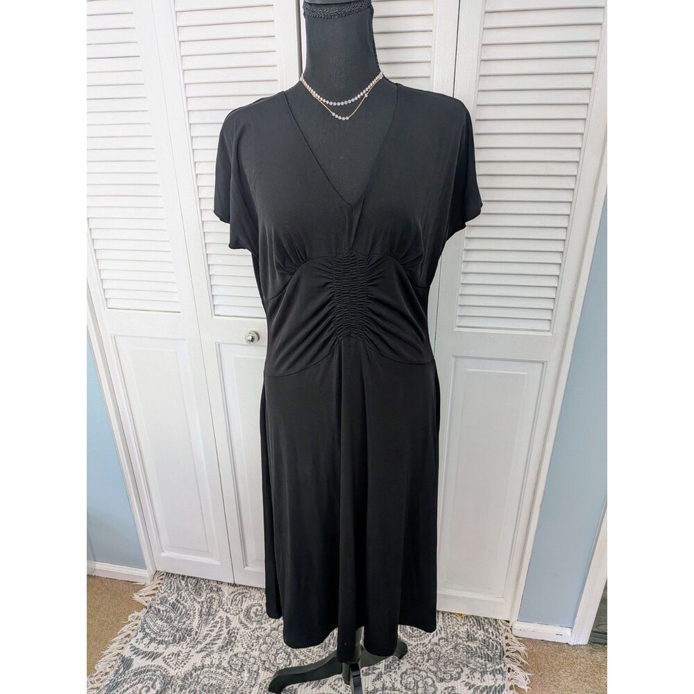 Latina Life Dress Women's L Black Ruched Stretch Classy V-neck Swing Fit & Flare